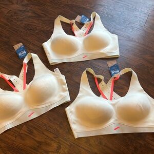 NWT - Brooks Bra Bundle - Dare Strappy Run Bra 2.0 - size 40 AB